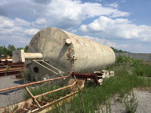 Used Dust Silo with Manual Slide Gate